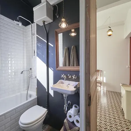 아파트 White Penthouse *
